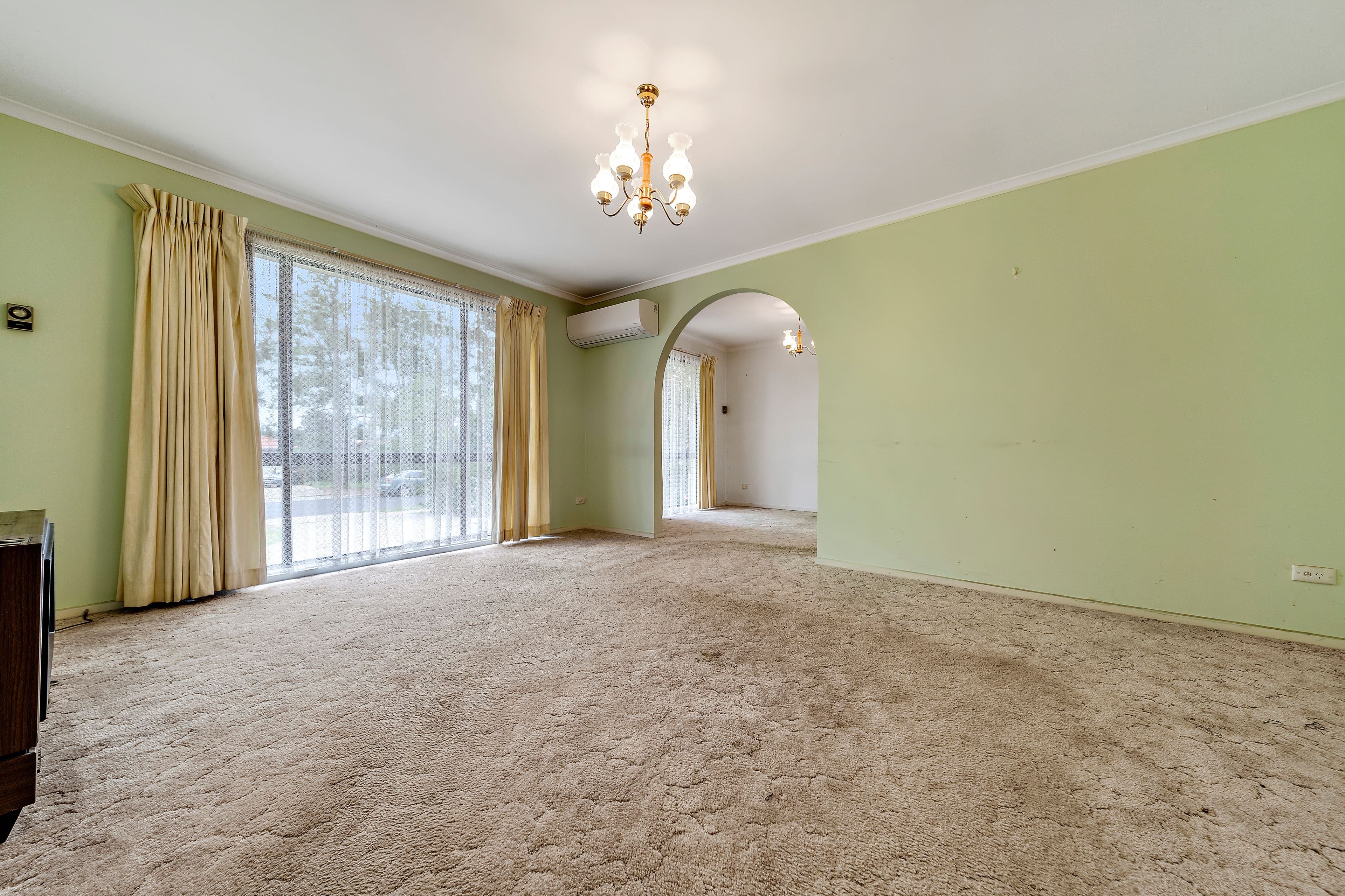 90 Clive Steele Avenue, Monash ACT 2904, Monash - Thumbnail 3