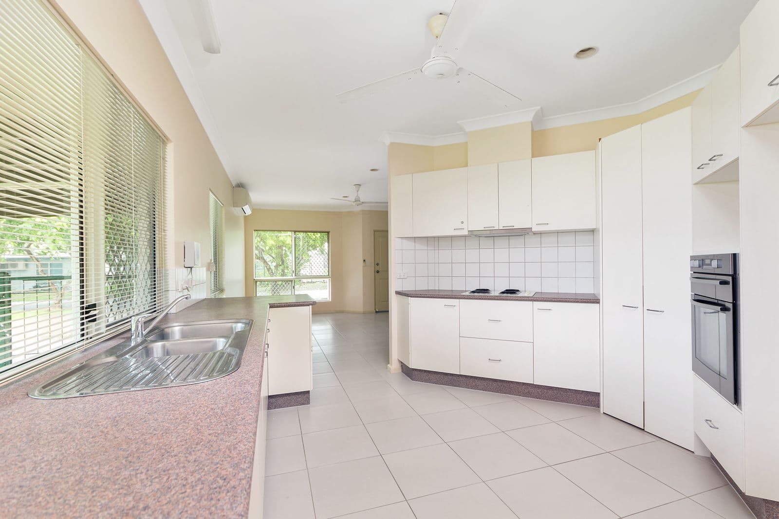 2 Deakin Place, Durack NT 0830, Durack - Thumbnail 5