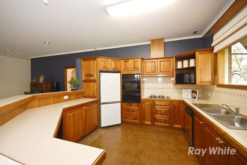 8 Telford Court, WANTIRNA VIC 3152, Wantirna - Thumbnail 3