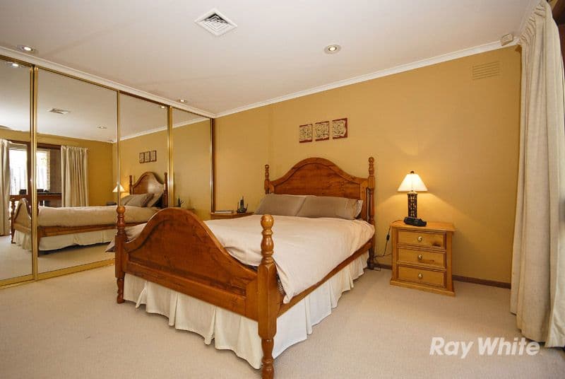 8 Telford Court, WANTIRNA VIC 3152, Wantirna - Thumbnail 8