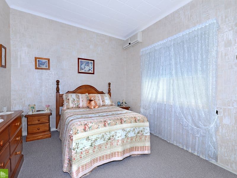 42 Little Lake Crescent, WARILLA NSW 2528, Warilla - Thumbnail 5