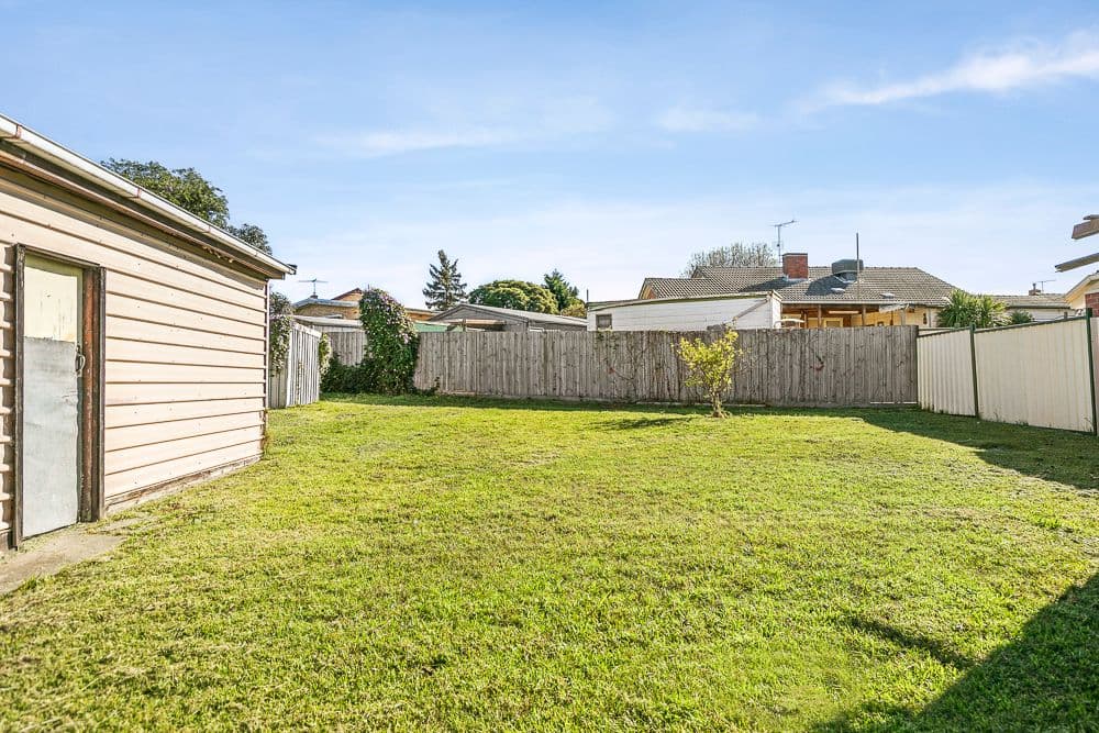 15 Waranga Crescent, Broadmeadows VIC 3047, Broadmeadows - Thumbnail 2