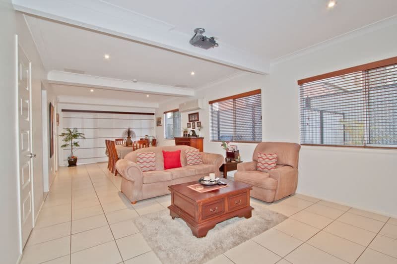 12 Callitris Street, ACACIA RIDGE QLD 4110, Acacia Ridge - Thumbnail 2