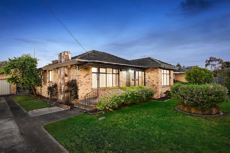 18 Highland Avenue, OAKLEIGH EAST VIC 3166, Oakleigh East - Image 1