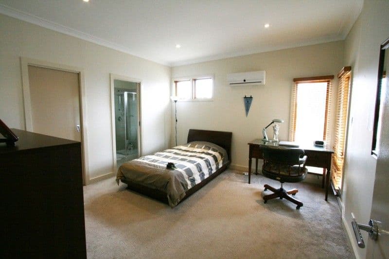 2 Winbourne Road, MOUNT WAVERLEY VIC 3149, Mount Waverley - Thumbnail 5