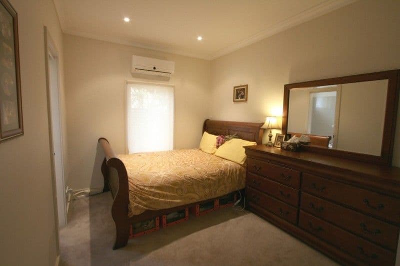 2 Winbourne Road, MOUNT WAVERLEY VIC 3149, Mount Waverley - Thumbnail 7