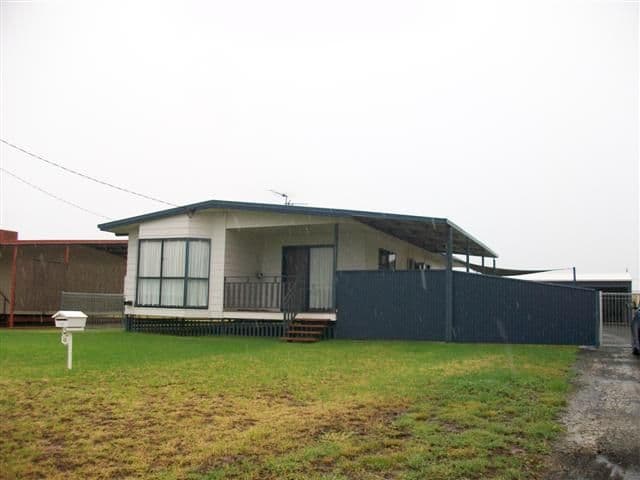 22 Alex Parade, ROMA QLD 4455, Roma - Image 1