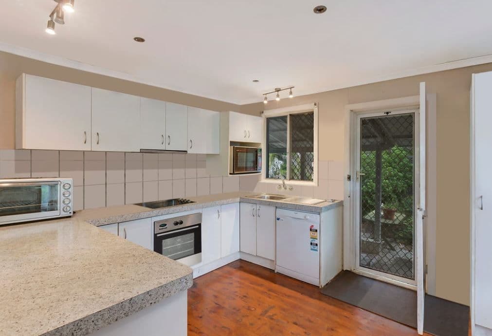 11 Bambarra Street, Southport QLD 4215, Southport - Thumbnail 4