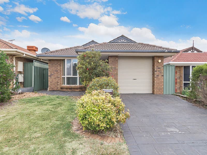 21 Riverview Parade, Blakeview - Image 1