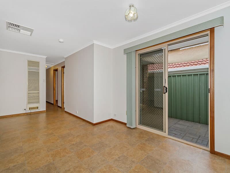 21 Riverview Parade, Blakeview - Thumbnail 6