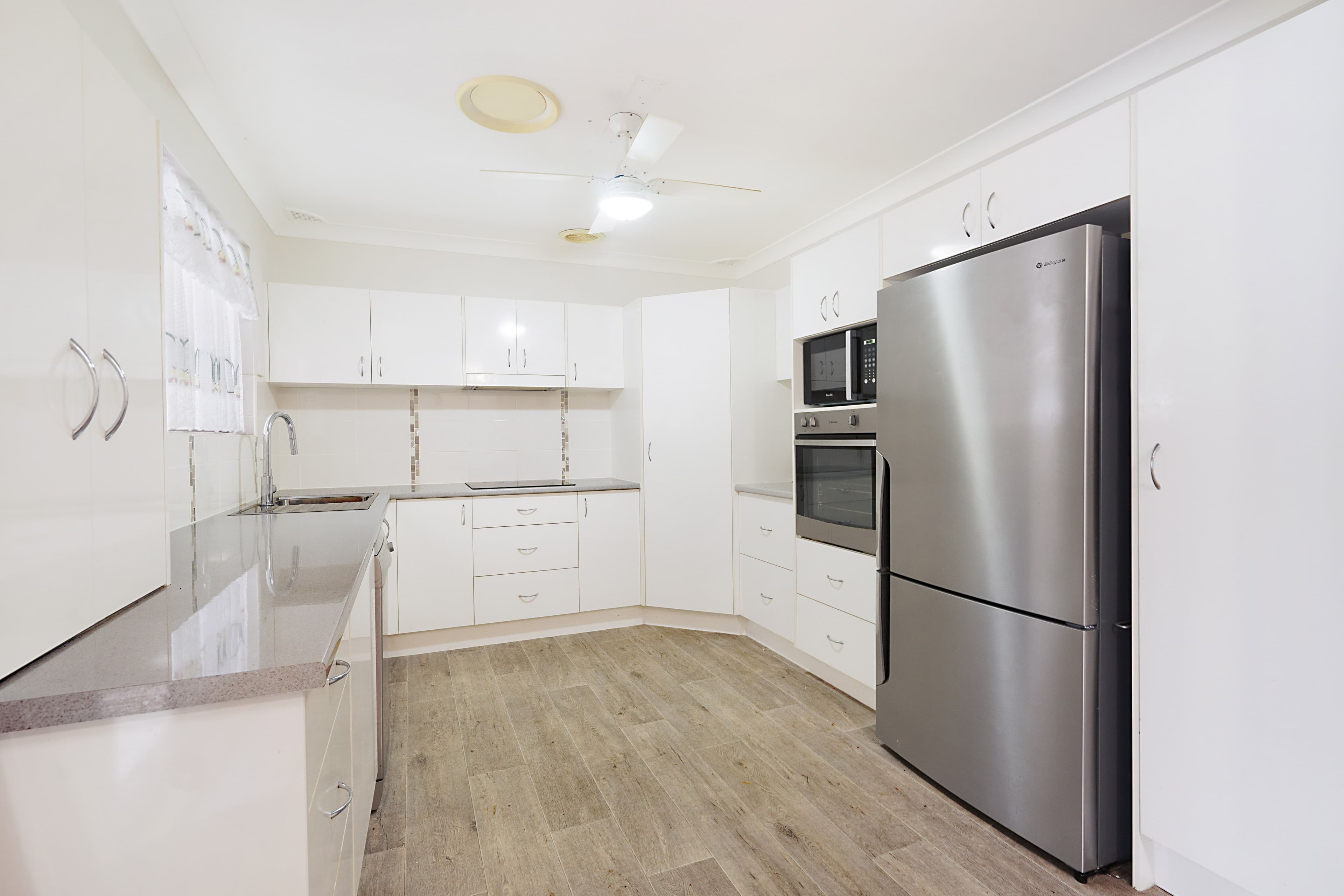 57 Camellia Circle, Woy Woy NSW 2256, Woy Woy - Thumbnail 8