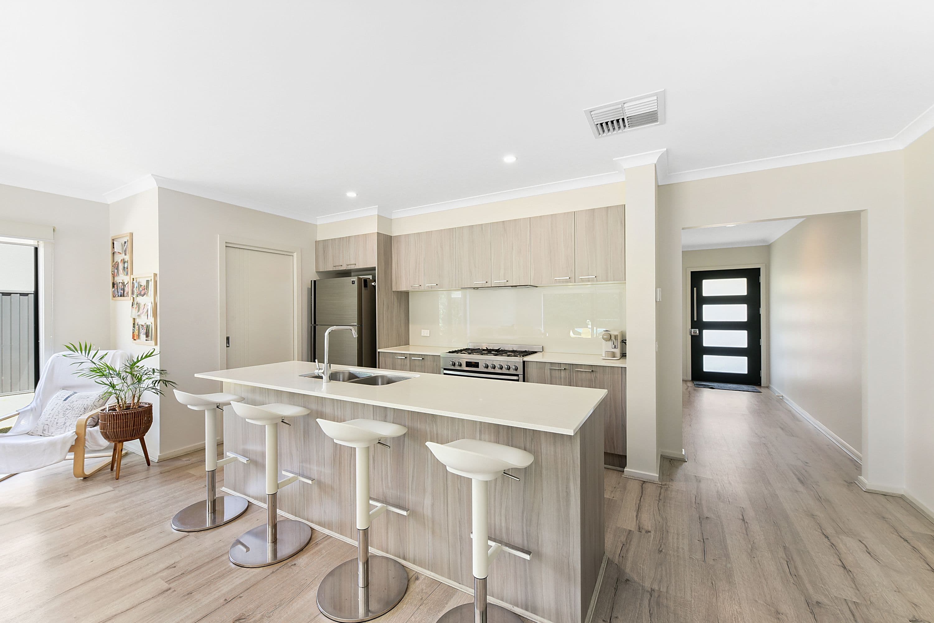 16 Selma Close, Lynbrook VIC 3975, Lynbrook - Thumbnail 6