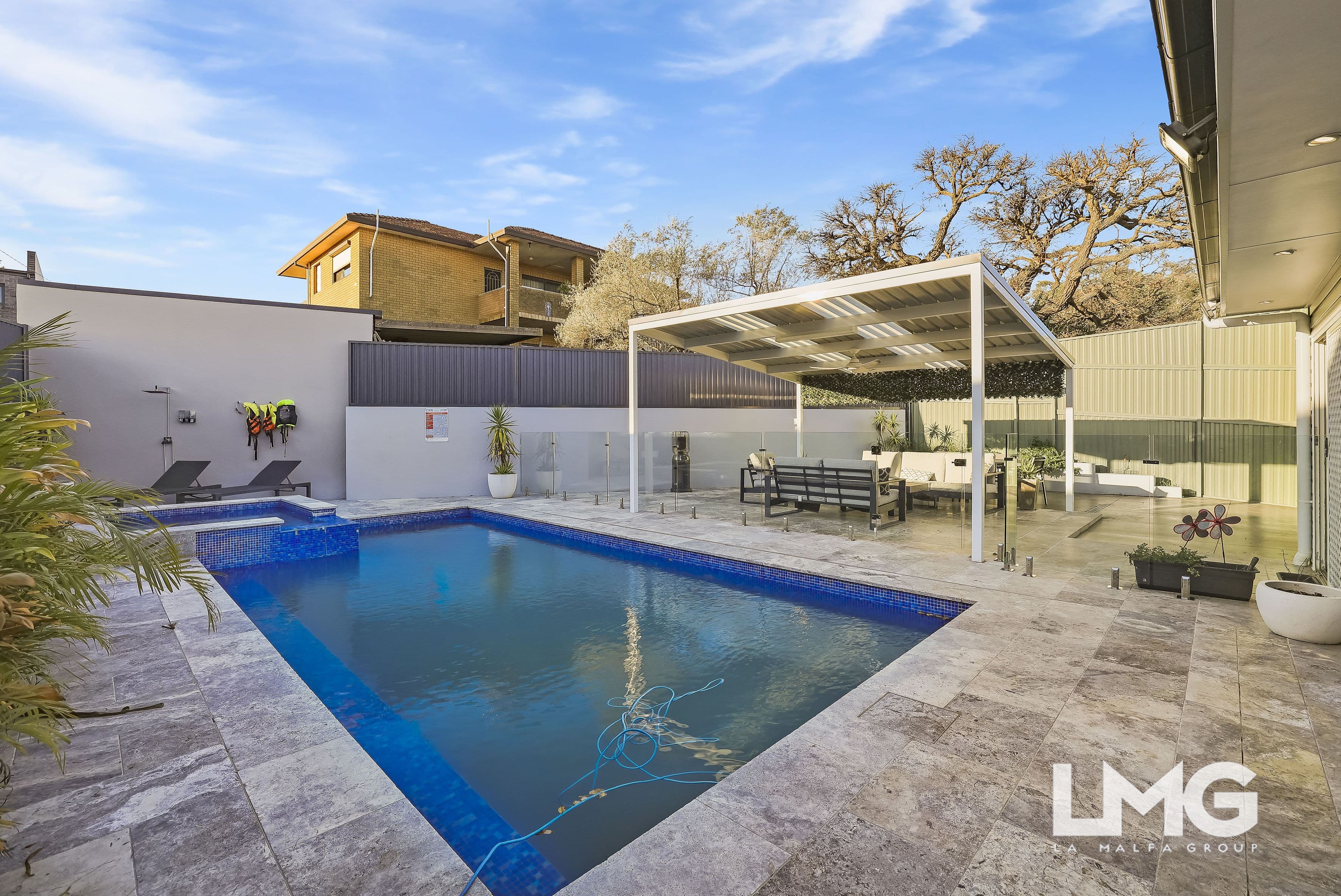 15 Newburn Street, Hillcrest QLD 4118, Hillcrest - Thumbnail 2