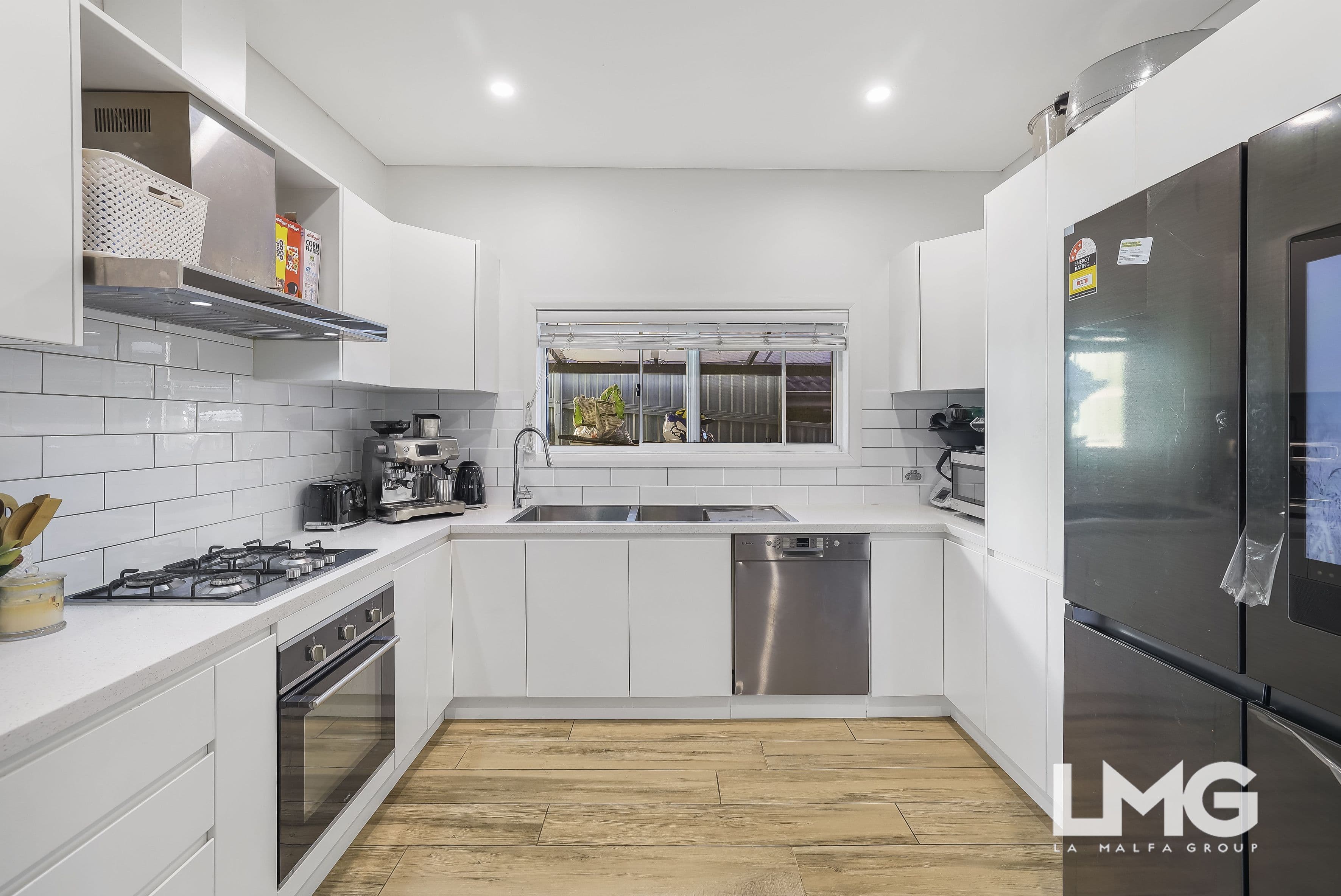 15 Newburn Street, Hillcrest QLD 4118, Hillcrest - Thumbnail 4