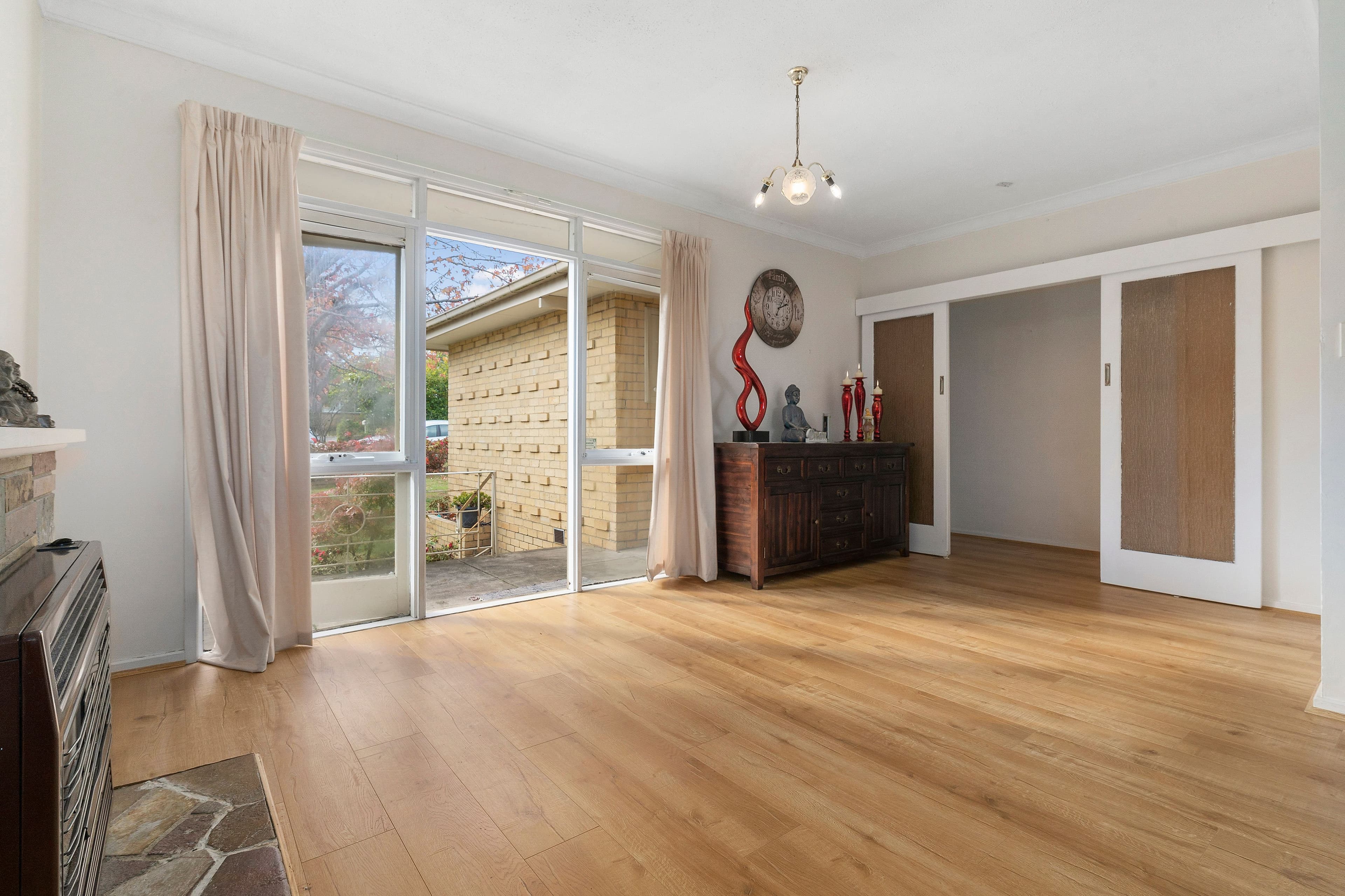 24 Simpson Drive, Mount Waverley VIC 3149, Mount Waverley - Thumbnail 4