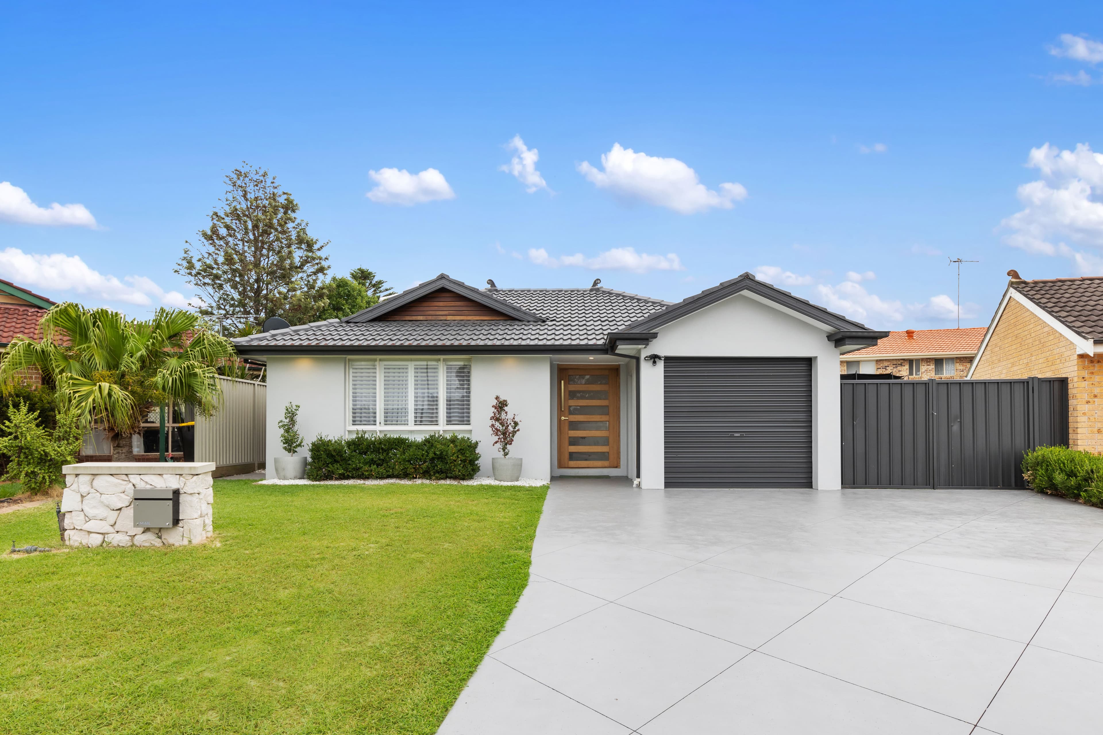 26 Woodi Close, GLENMORE PARK, Glenmore Park - Image 1