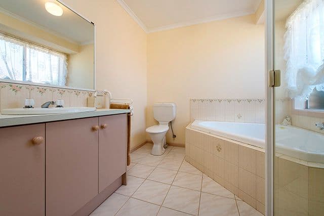 13 Applewood Drive, KNOXFIELD VIC 3180, Knoxfield - Thumbnail 7