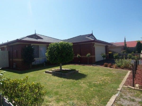 5 Opal Court, SKYE VIC 3977, Skye - Image 1