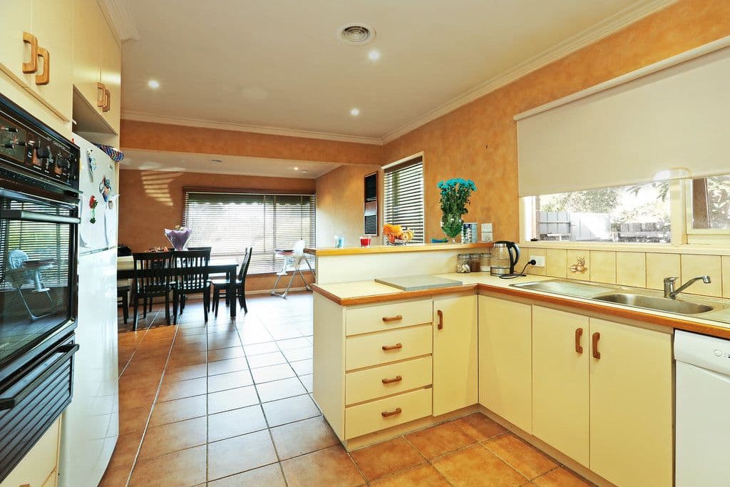 177 Bacchus Marsh Road, Corio VIC 3214, Corio - Thumbnail 3
