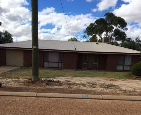 4 Hinck Street, Kondinin WA 6367, Kondinin - Thumbnail 2
