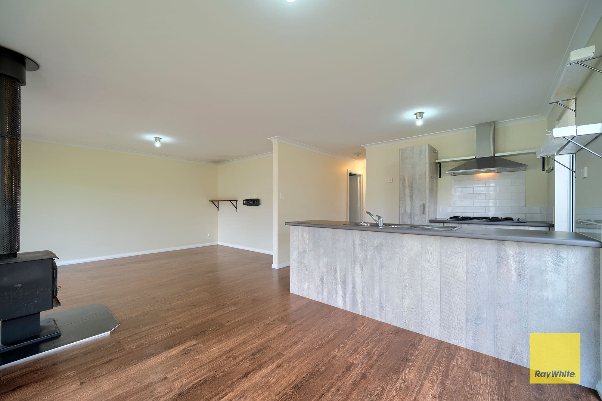 84 Radiata Drive, McKail WA 6330, McKail - Thumbnail 3