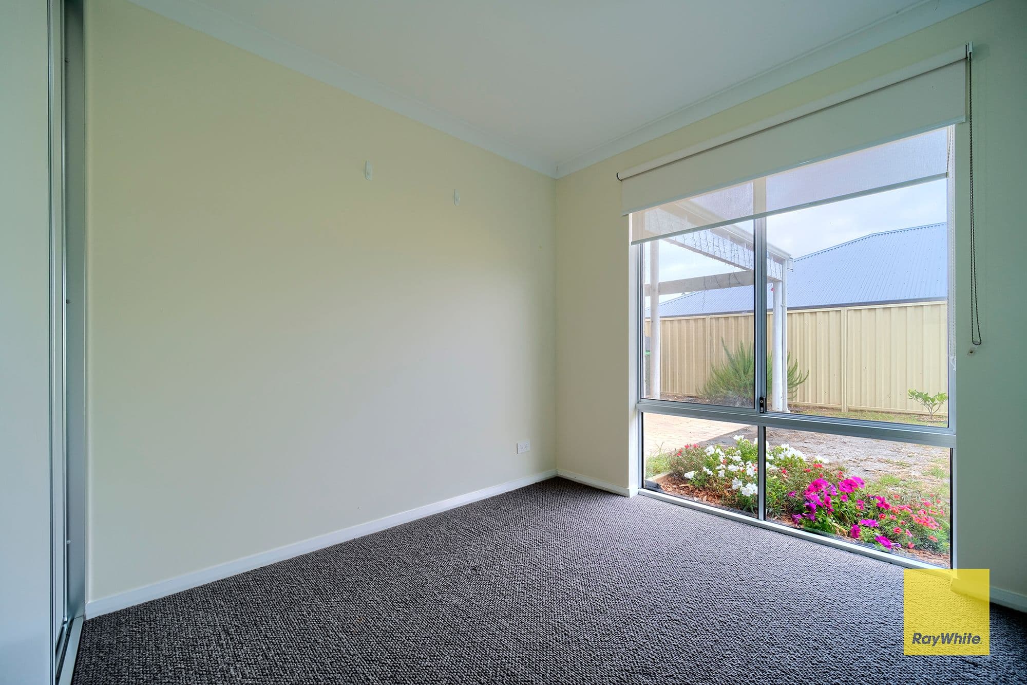 84 Radiata Drive, McKail WA 6330, McKail - Thumbnail 5