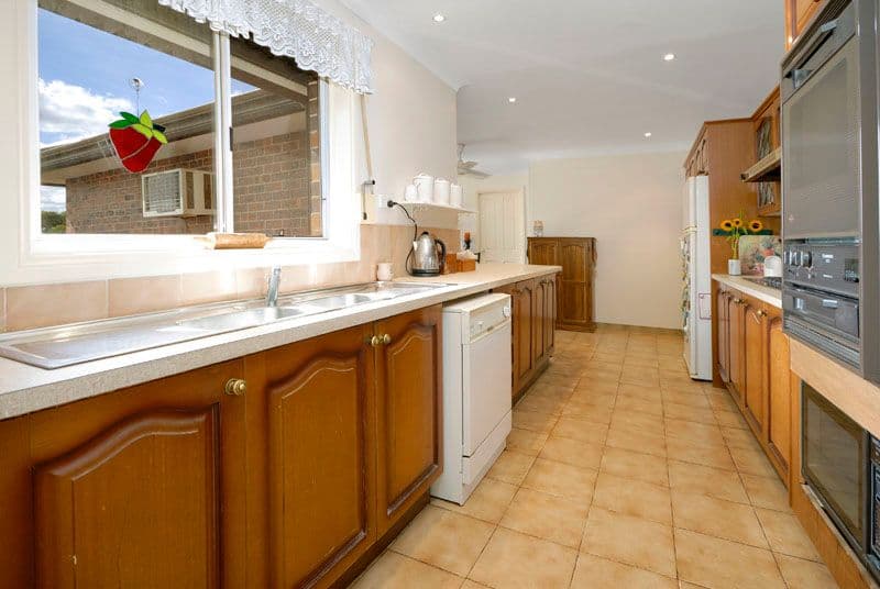 6 Turpentine Close, ALFORDS POINT NSW 2234, Alfords Point - Thumbnail 5