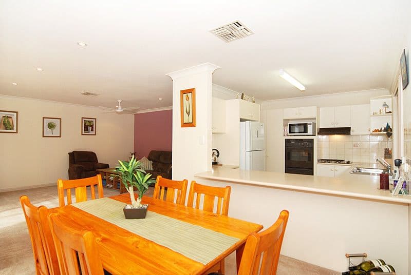 17A Vendale Drive, FLAGSTAFF HILL SA 5159, Flagstaff Hill - Thumbnail 5