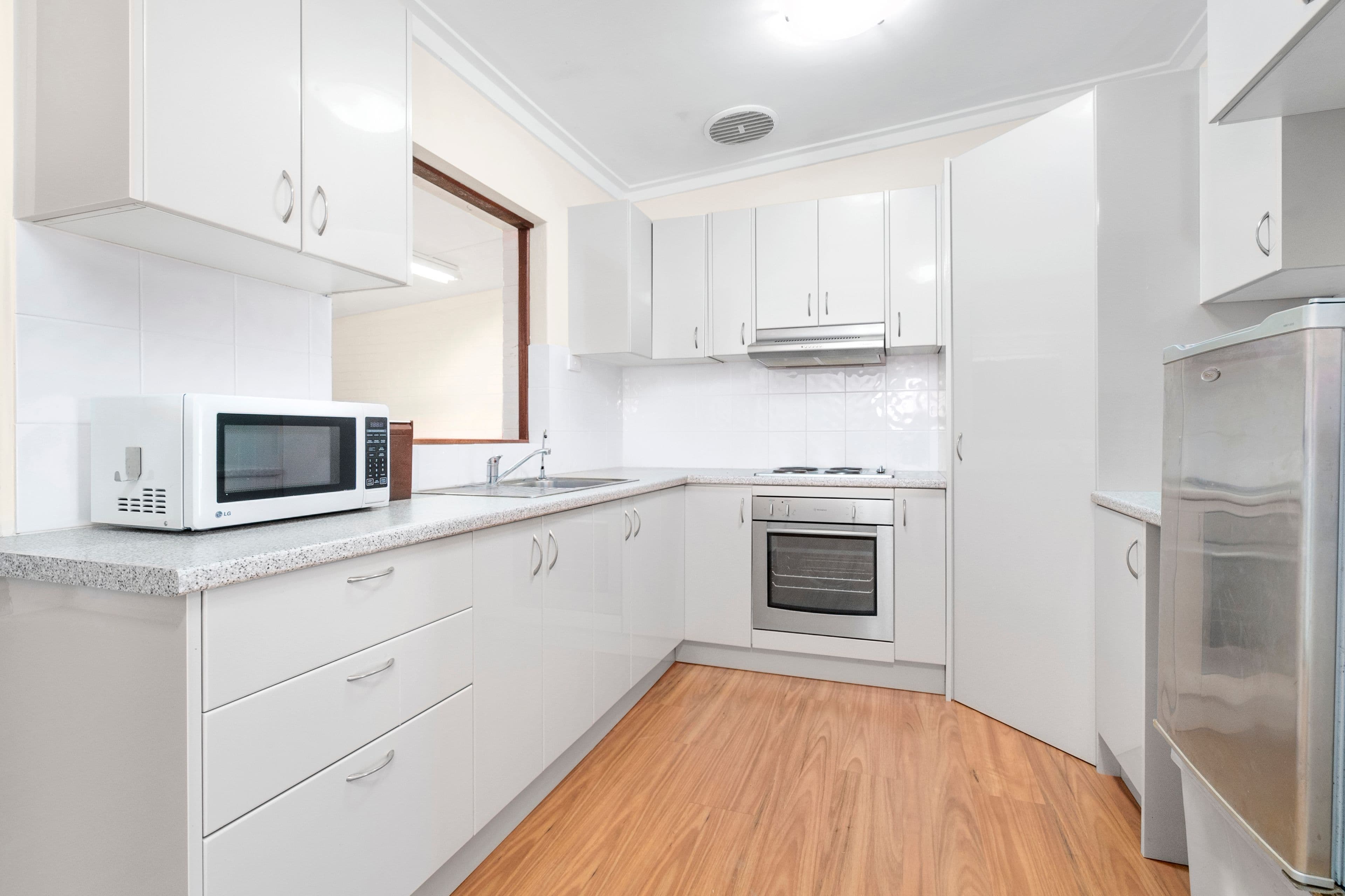 67 Dorothy Street, Geraldton WA 6530, Geraldton - Thumbnail 4