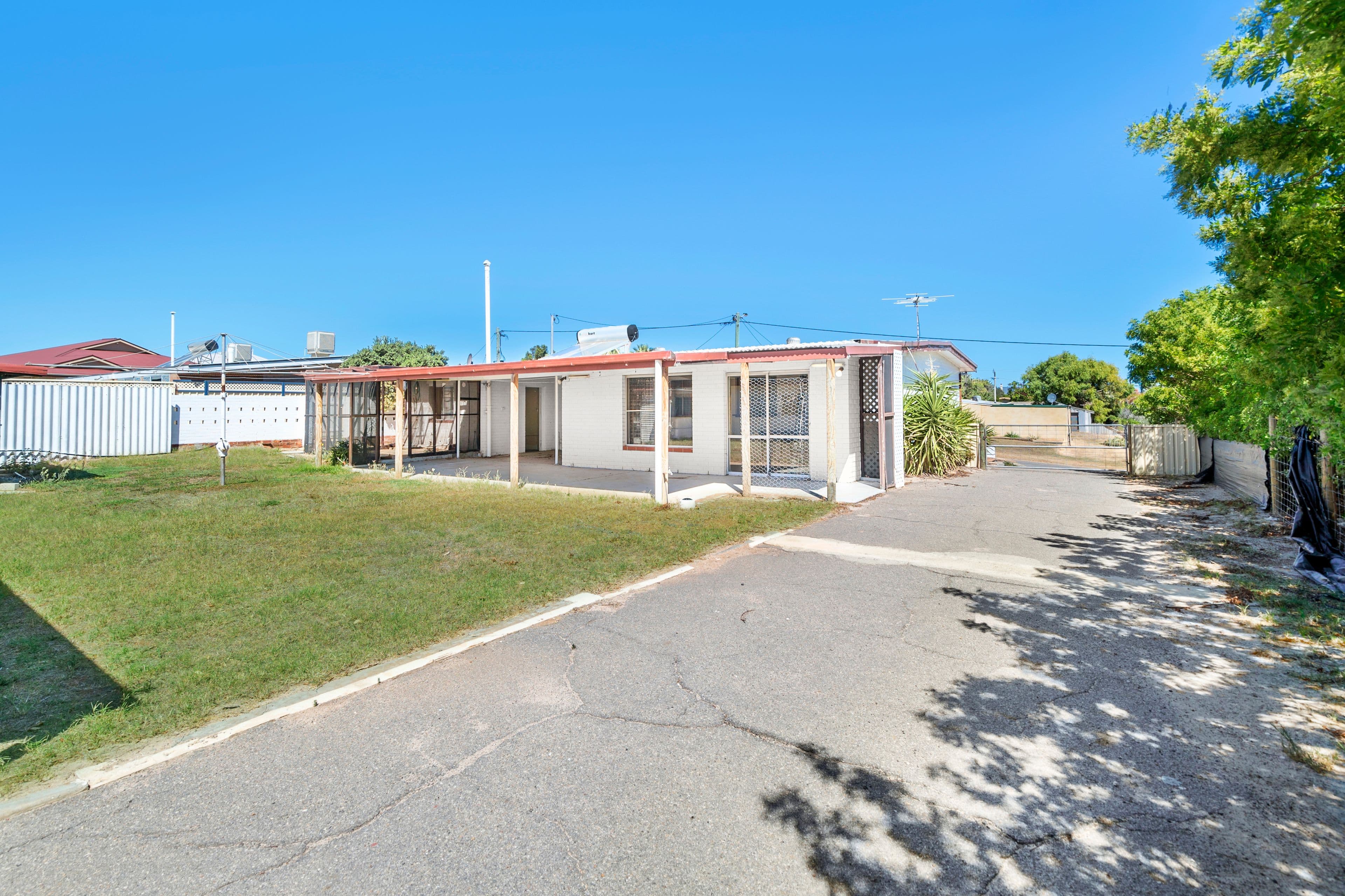 67 Dorothy Street, Geraldton WA 6530, Geraldton - Thumbnail 7