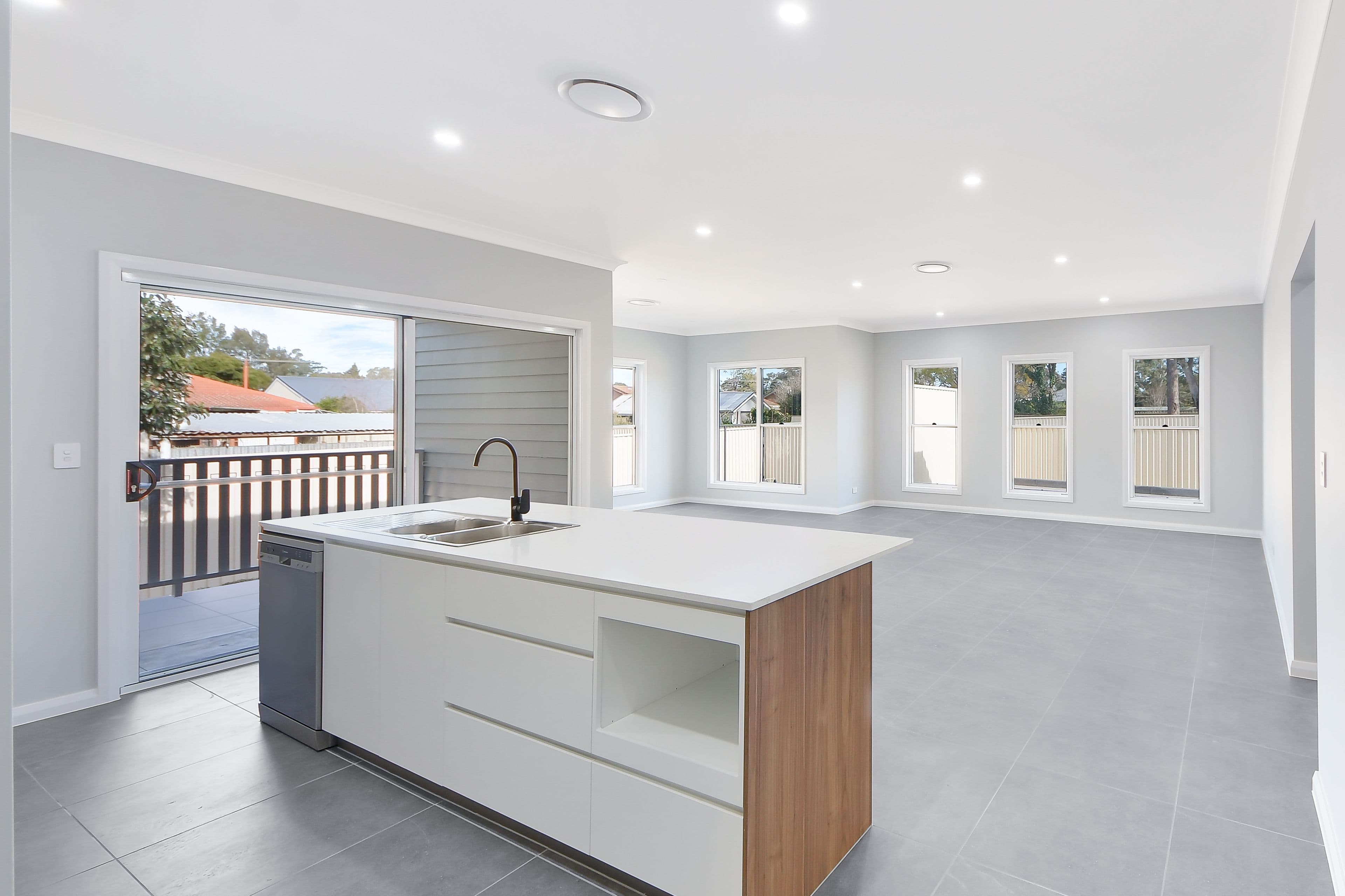 34 Thirlmere Way, Tahmoor - Thumbnail 6