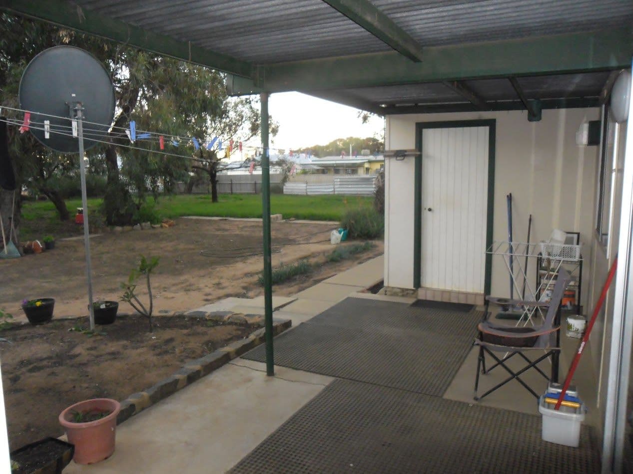 4 & 5 Yarra Street, CARNAMAH WA 6517, Cambroon - Thumbnail 3