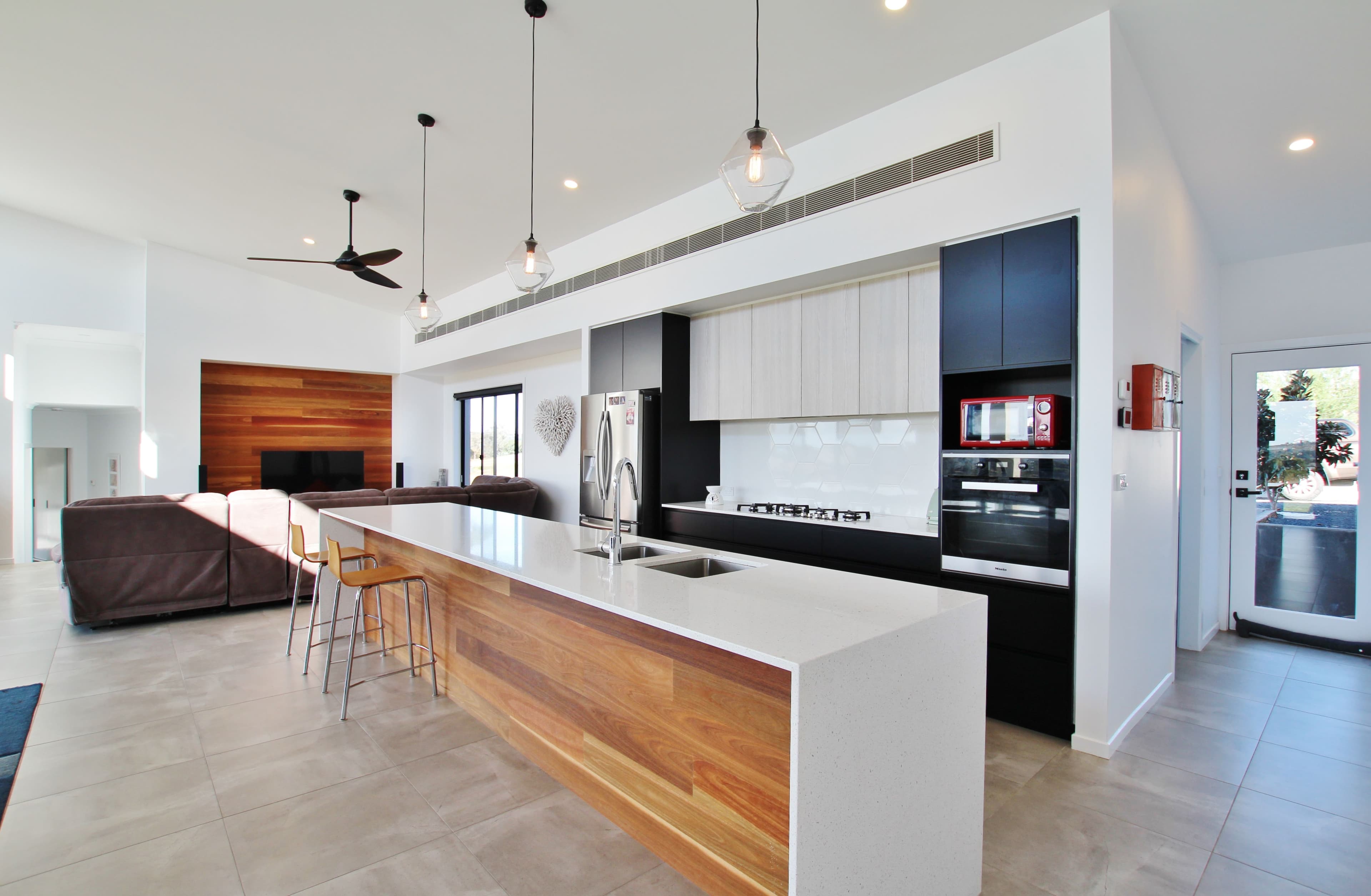 14 Matilda Place, Young - Thumbnail 6