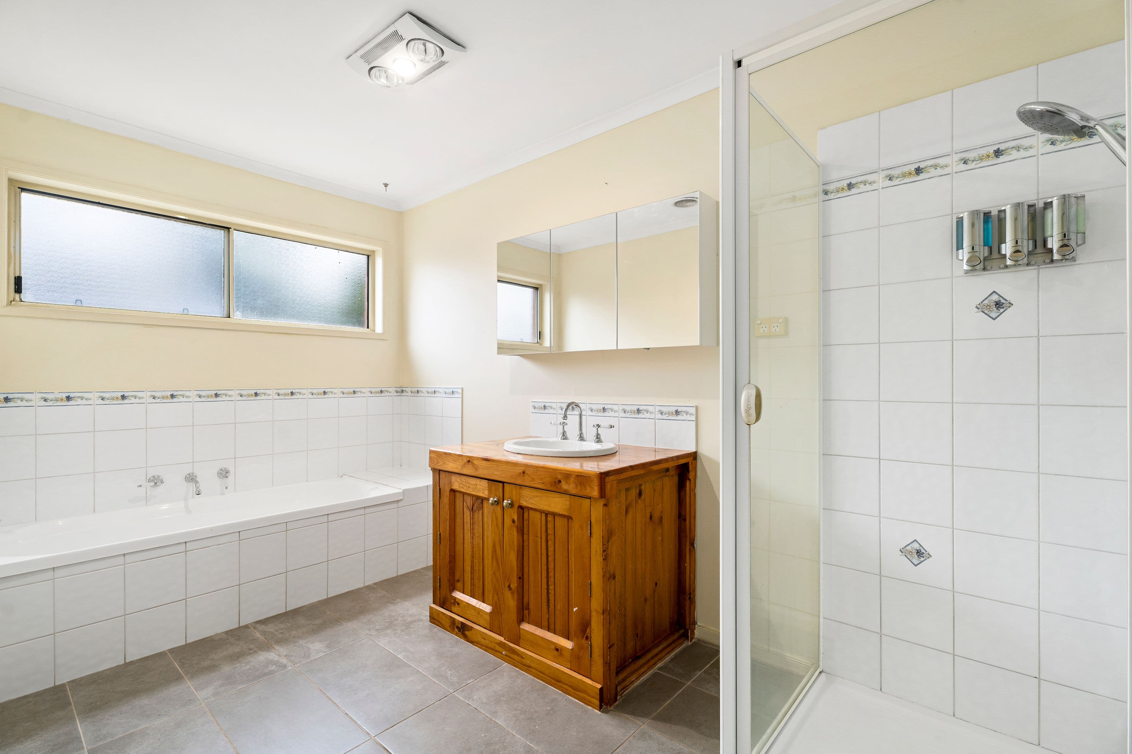 19 Barbara Street, Woodend VIC 3442, Woodend - Thumbnail 6