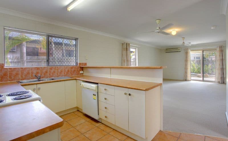35 Templeton Crescent, DOUGLAS QLD 4814, Douglas - Thumbnail 2