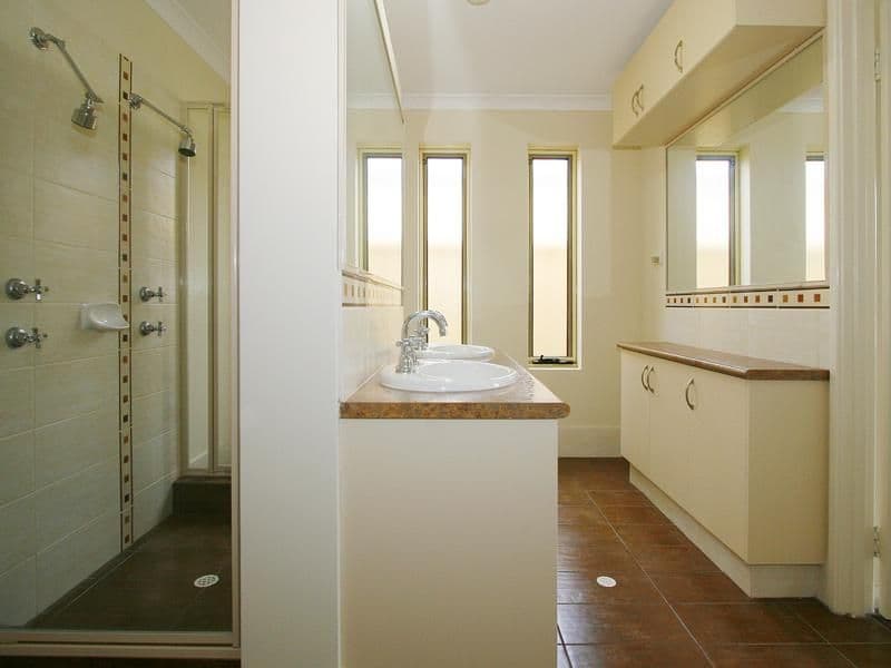 113 Aurora Drive, ATWELL WA 6164, Atwell - Thumbnail 7
