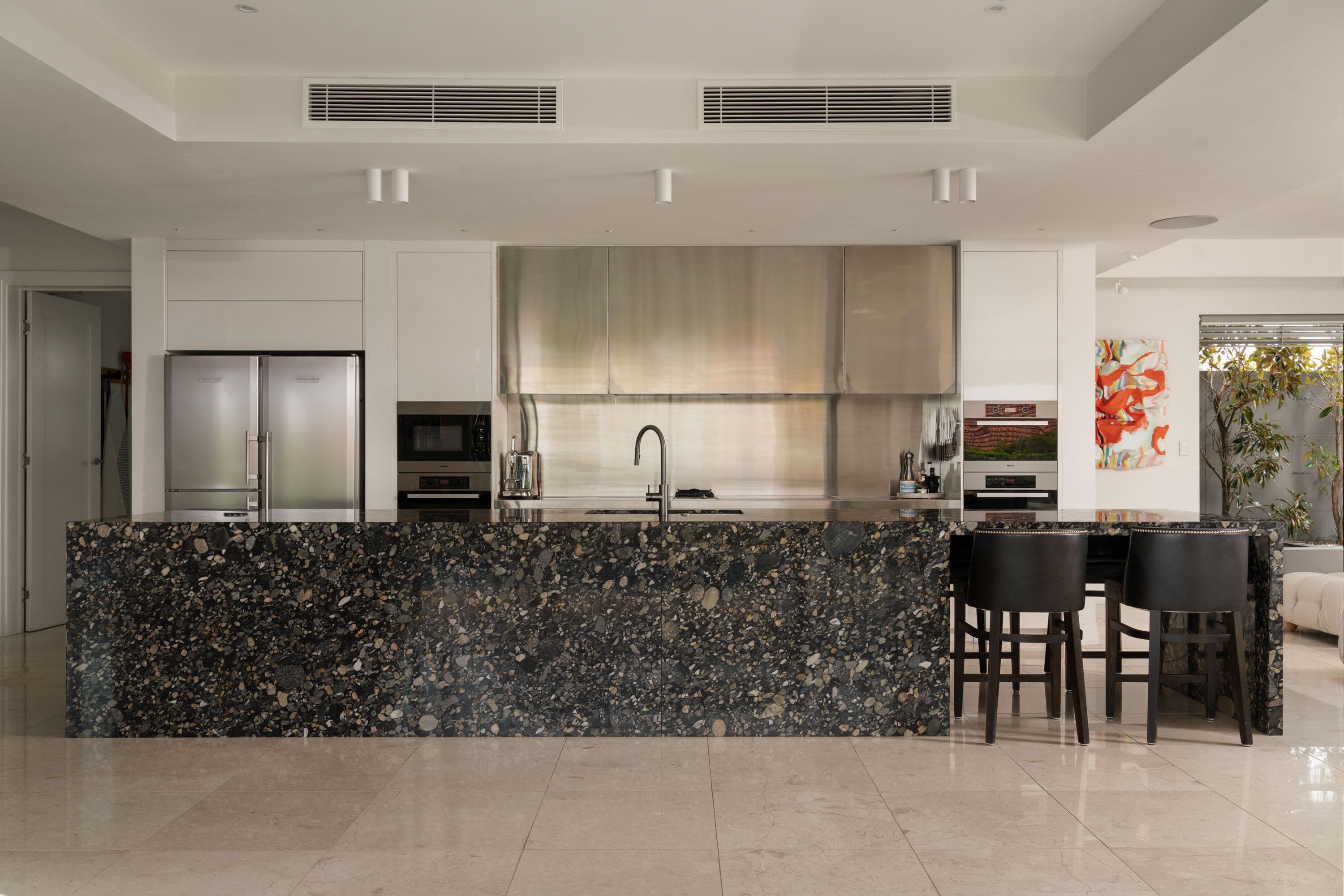2 Kitchener Road, Hamilton QLD 4007, Hamilton - Thumbnail 4
