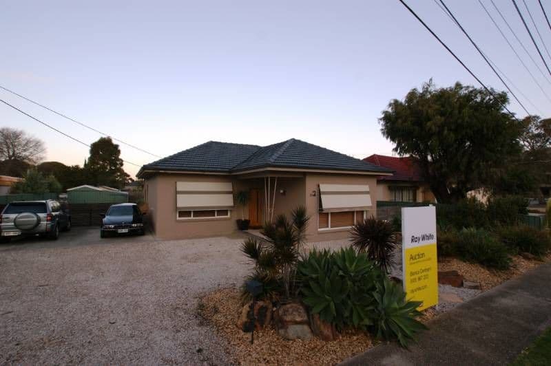 172 Cudmore Terrace, HENLEY BEACH SA 5022, Henley Beach - Thumbnail 2