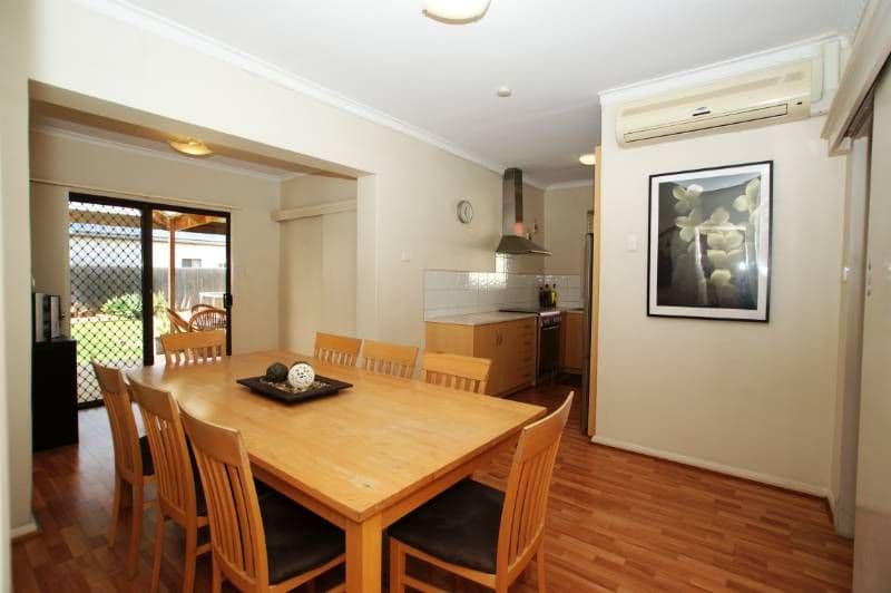 172 Cudmore Terrace, HENLEY BEACH SA 5022, Henley Beach - Thumbnail 4