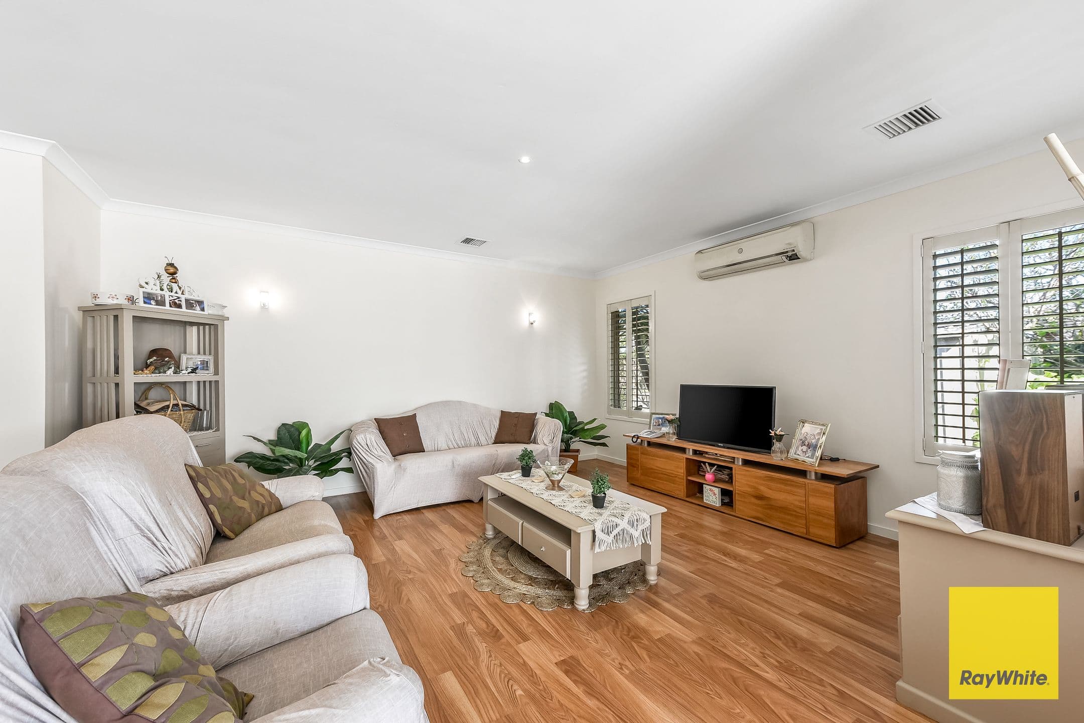 36 Honey Myrtle Way, Cranbourne VIC 3977, Cranbourne - Thumbnail 3