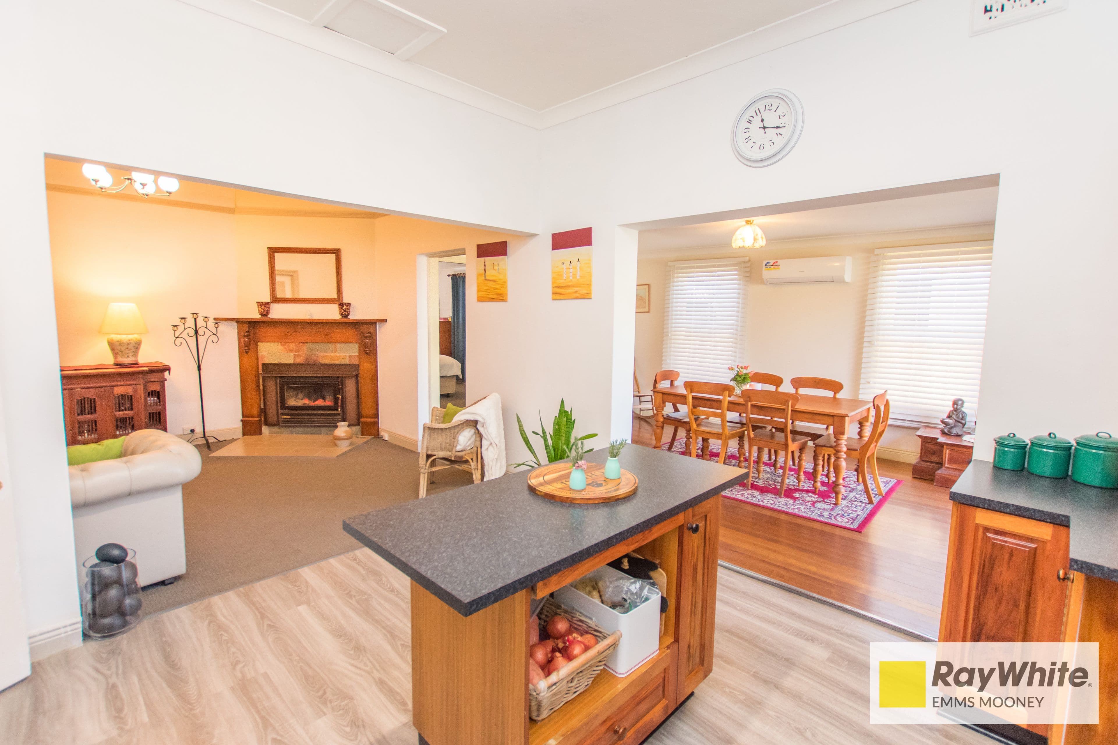 57 Vaux Street, Cowra - Thumbnail 3