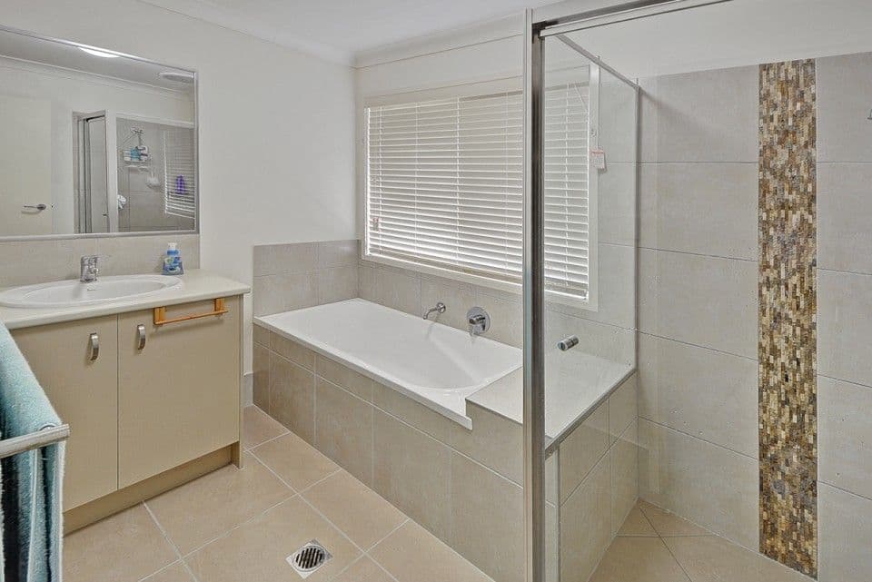65 Huntley Place, CALOUNDRA WEST QLD 4551, Caloundra West - Thumbnail 6