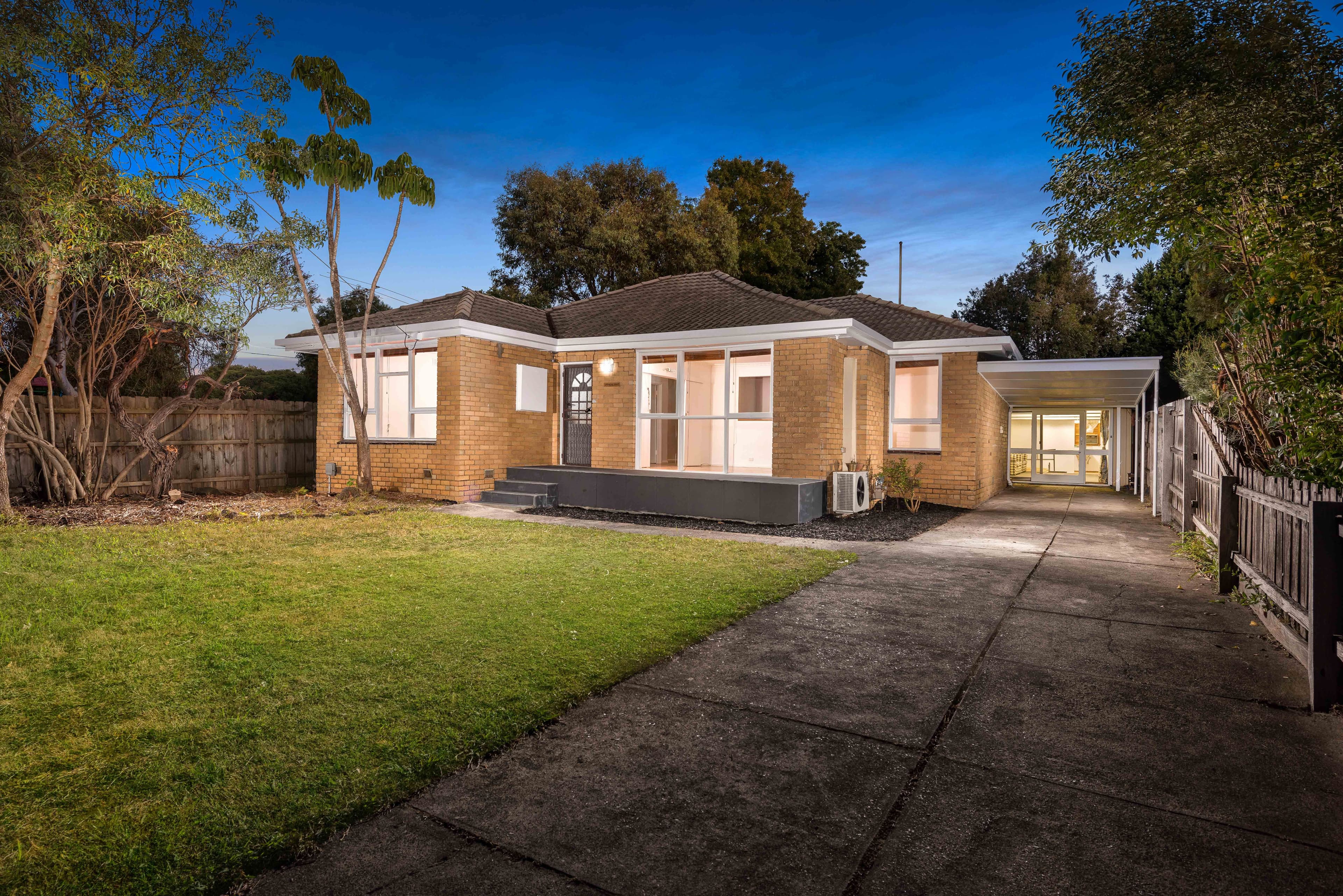 1 Penrose Street, Box Hill South VIC 3128, Box Hill South - Thumbnail 2