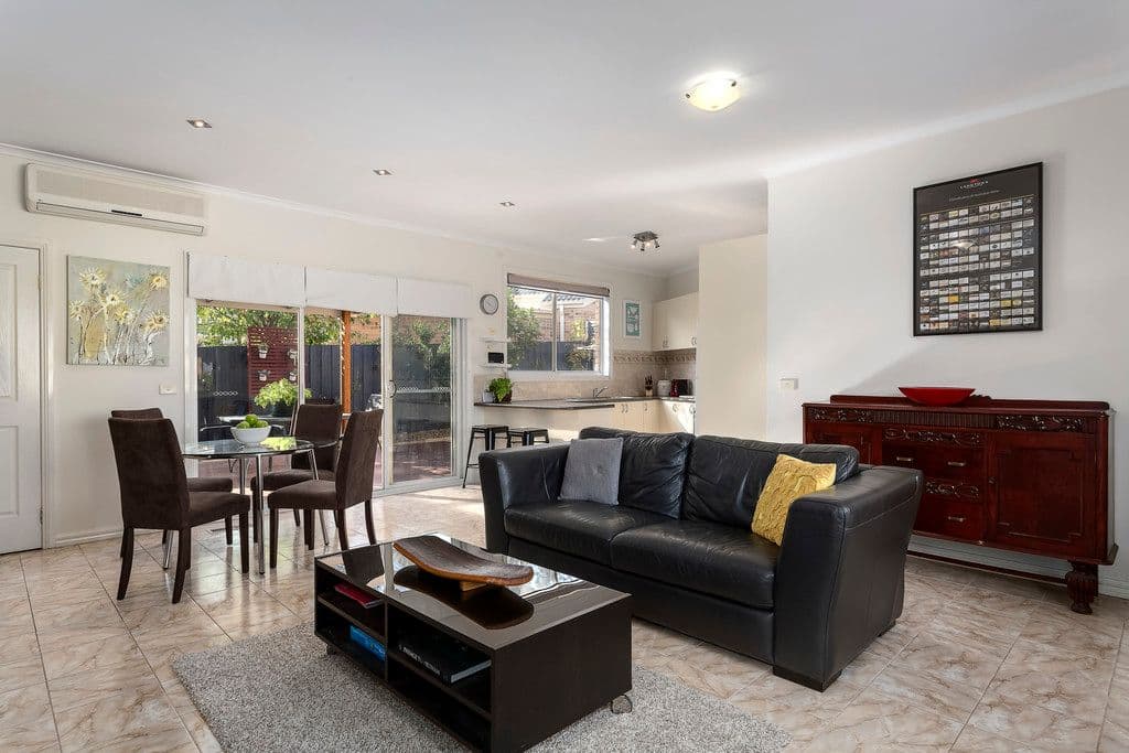 7 Murra Court, Ashwood VIC 3147, Ashwood - Thumbnail 2