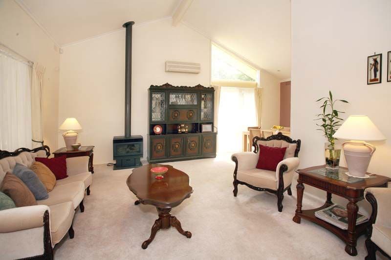 746  Ferntree Gully Road, WHEELERS HILL VIC 3150, Wheelers Hill - Thumbnail 3