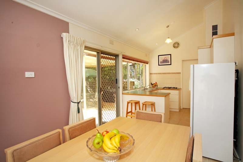 746  Ferntree Gully Road, WHEELERS HILL VIC 3150, Wheelers Hill - Thumbnail 4