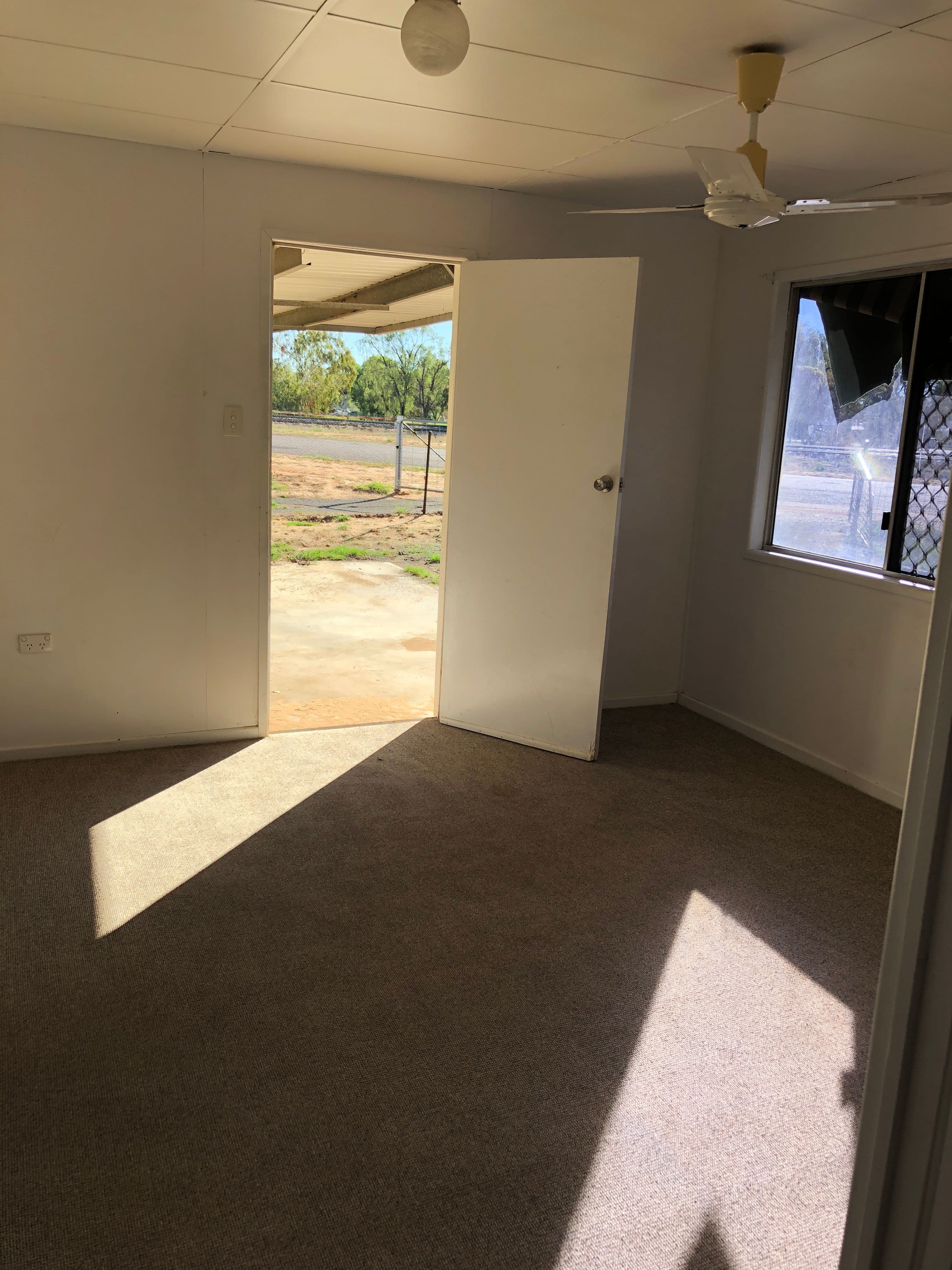 88 Cobb Street, Charleville QLD 4470, Charleville - Thumbnail 4