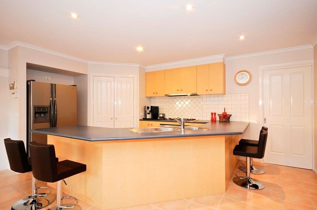 10 PAULA Way, CHIRNSIDE PARK VIC 3116, Chirnside Park - Thumbnail 3