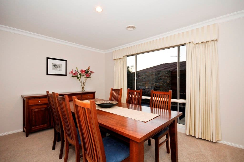 10 PAULA Way, CHIRNSIDE PARK VIC 3116, Chirnside Park - Thumbnail 4