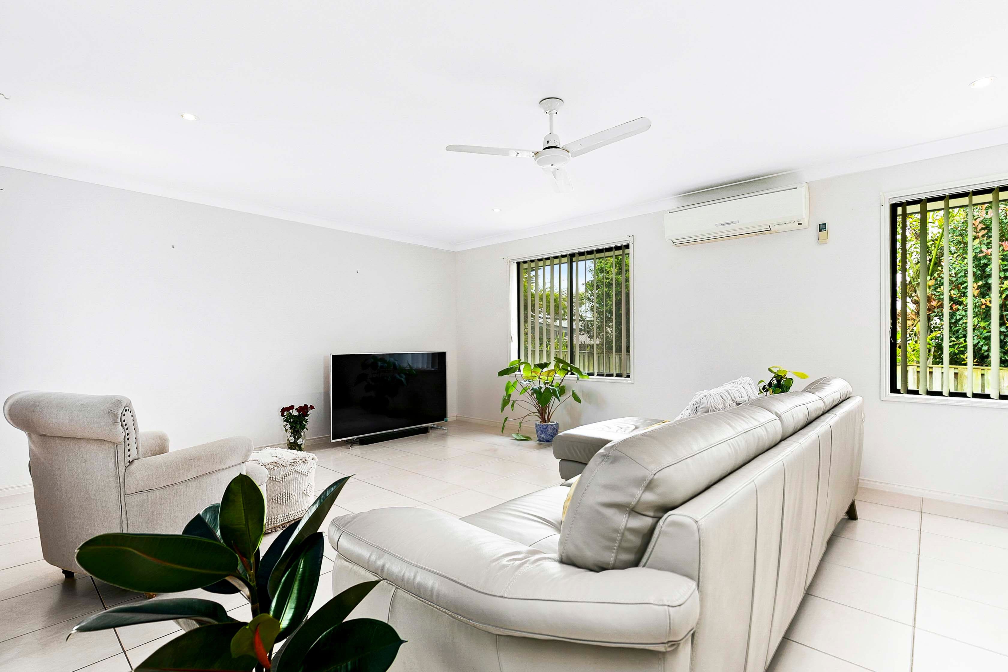 11 Parklink West Avenue, Wondunna QLD 4655, Wondunna - Thumbnail 3